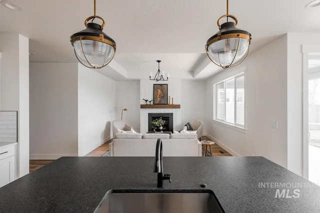 $549,900 | 10302 Stony Oak Street, Nampa, ID 83687