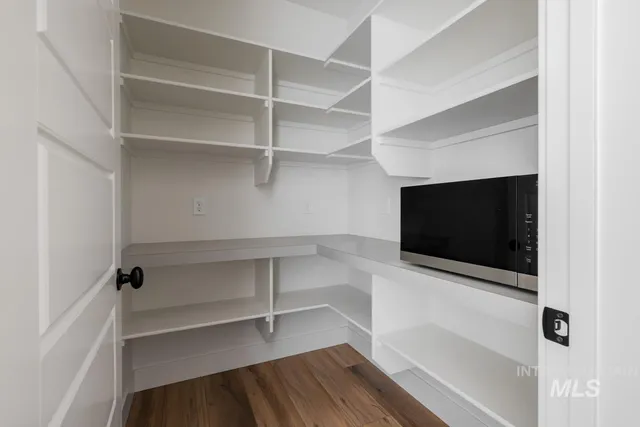 $549,900 | 10302 Stony Oak Street, Nampa, ID 83687