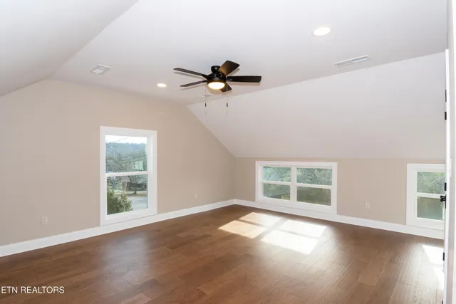 $437,400 | 308 West Hill Avenue, Friendsville, TN 37737