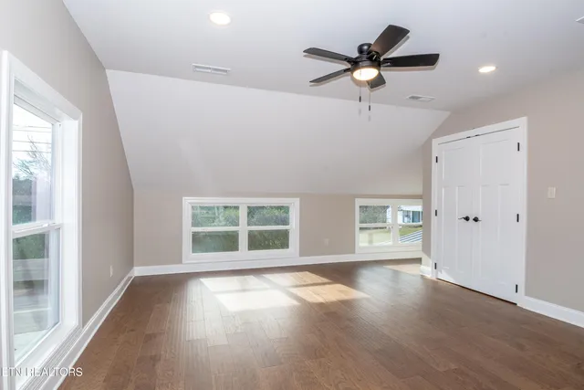 $437,400 | 308 West Hill Avenue, Friendsville, TN 37737