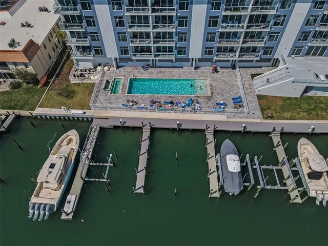 $4,500 | 415 Island Way, Unit 511, Clearwater Beach, FL 33767