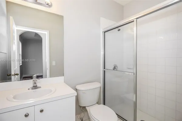 $1,905 | 1495 Northeast 33rd Avenue, Unit 102, Homestead, FL 33033