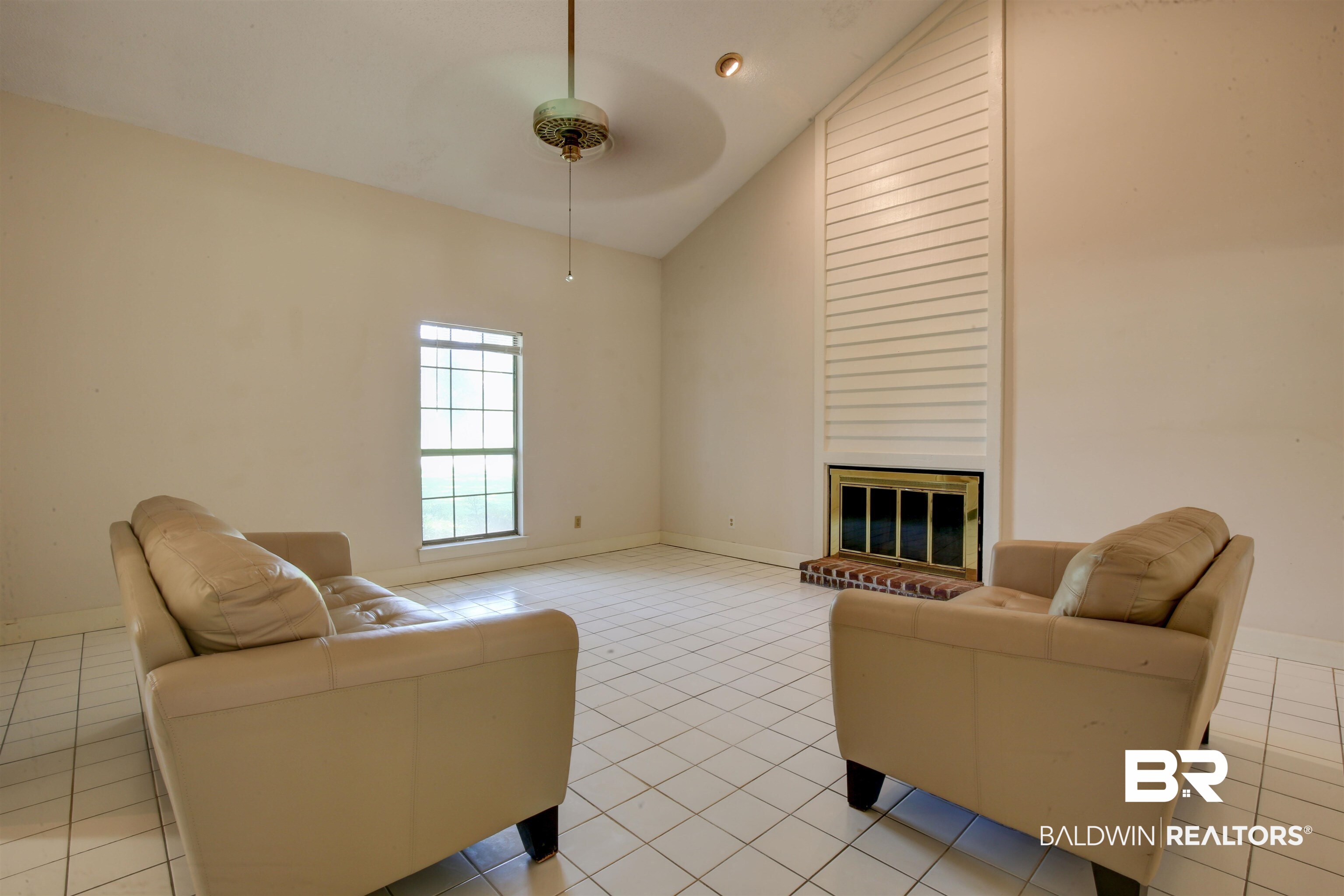 409 Santa Rosa Avenue Daphne, AL 36526 - Photo 6 of 33