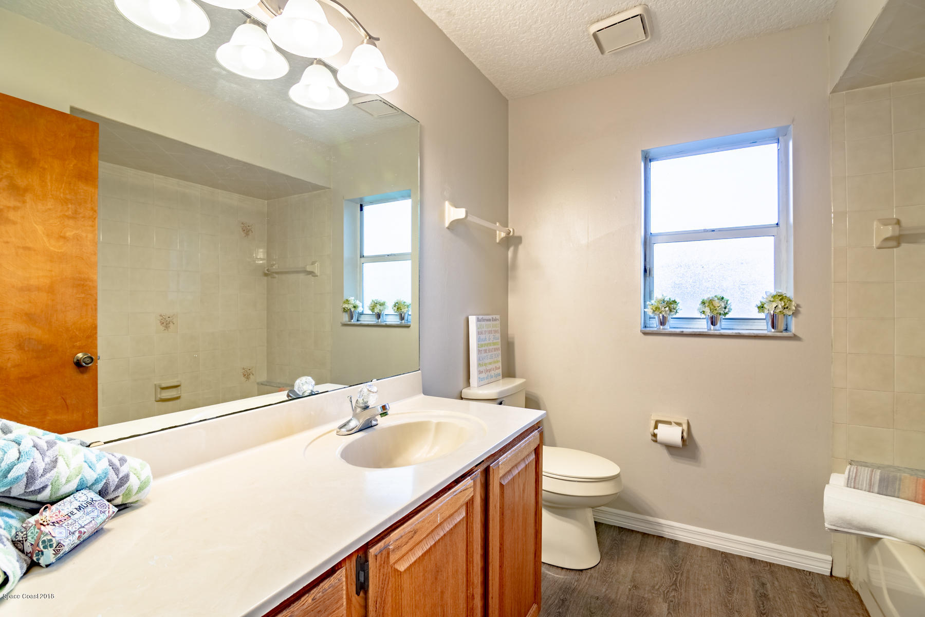 5107 Arlington Road Cocoa, FL 32927 - Photo 13 of 18 Guest Bath