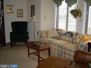 449 Probasco Road East Windsor, NJ 08520 - Photo 5 of 6