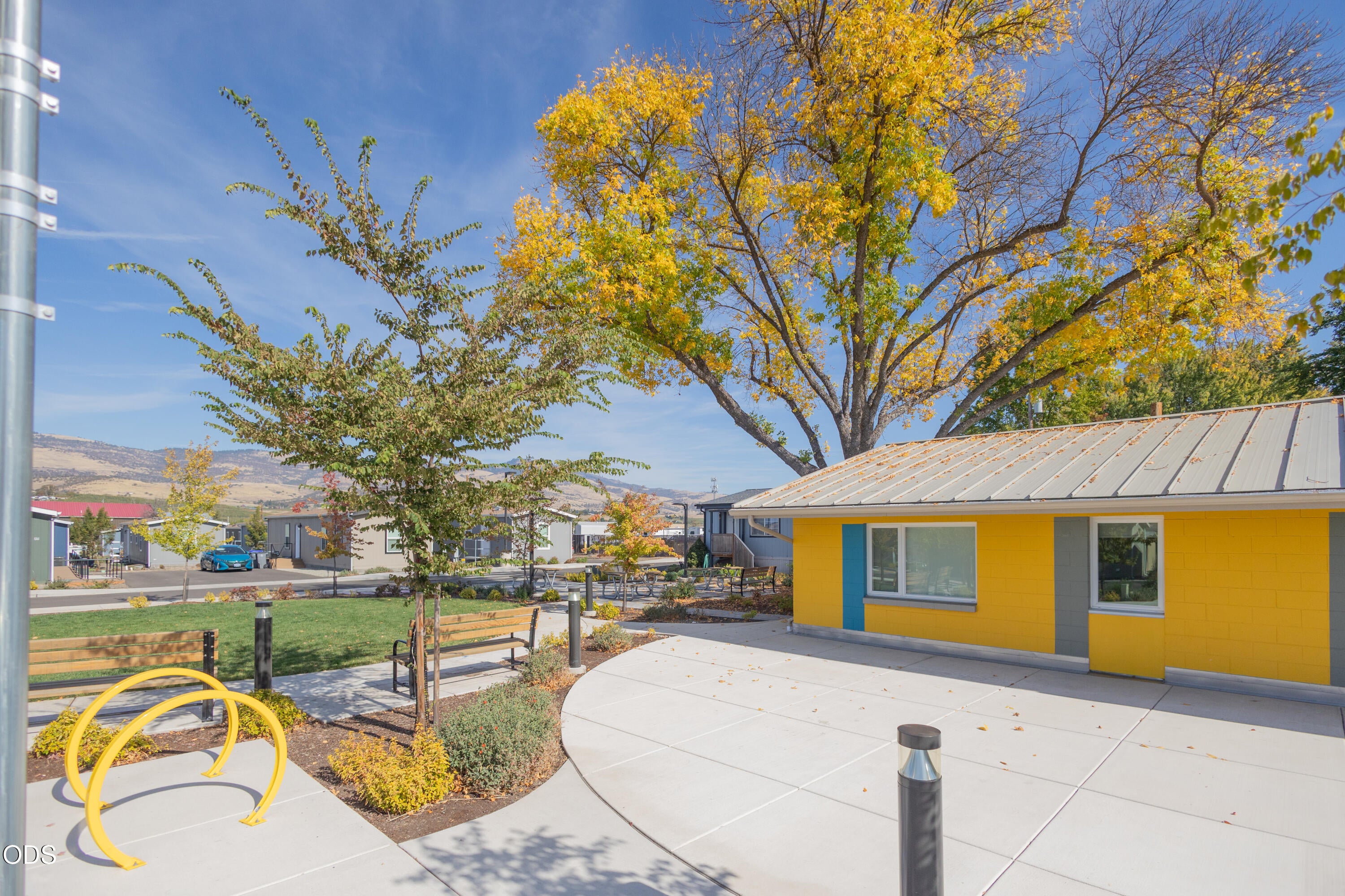 460 Arnos Street, Unit 40 Talent, OR 97540 - Photo 19 of 30 Gallery Image 19