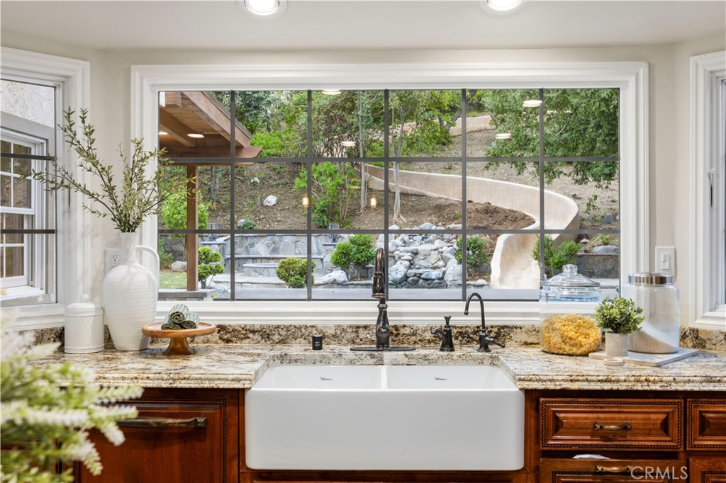 24923 Highspring Avenue Newhall, CA 91321 - Photo 16 of 55 Sink with a view of the sparking pool