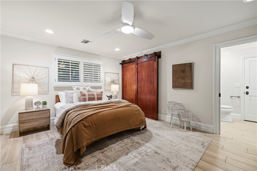 24923 Highspring Avenue Newhall, CA 91321 - Photo 21 of 55 Full bed and bath down