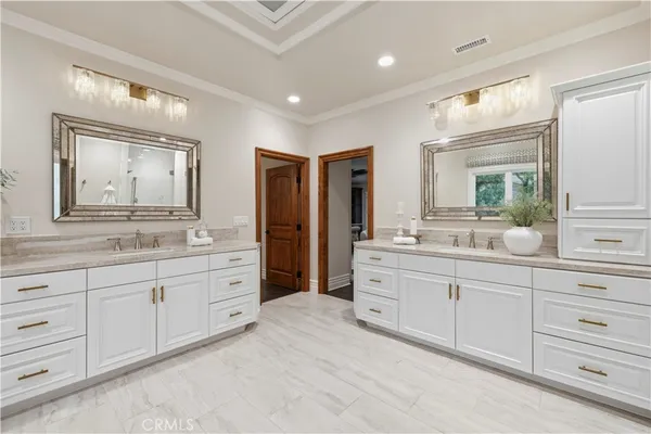 $2,095,000 | 24923 Highspring Avenue, Newhall, CA 91321