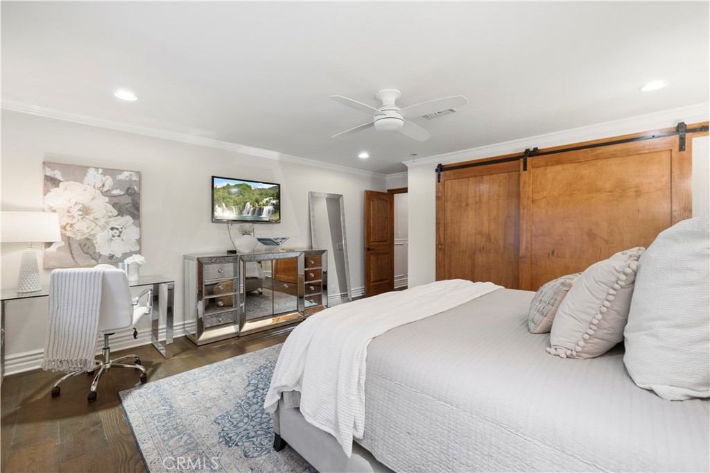 24923 Highspring Avenue Newhall, CA 91321 - Photo 47 of 55