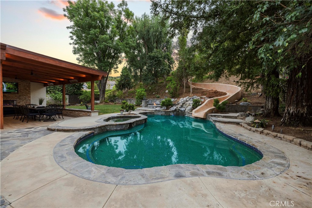 24923 Highspring Avenue Newhall, CA 91321 - Photo 50 of 55