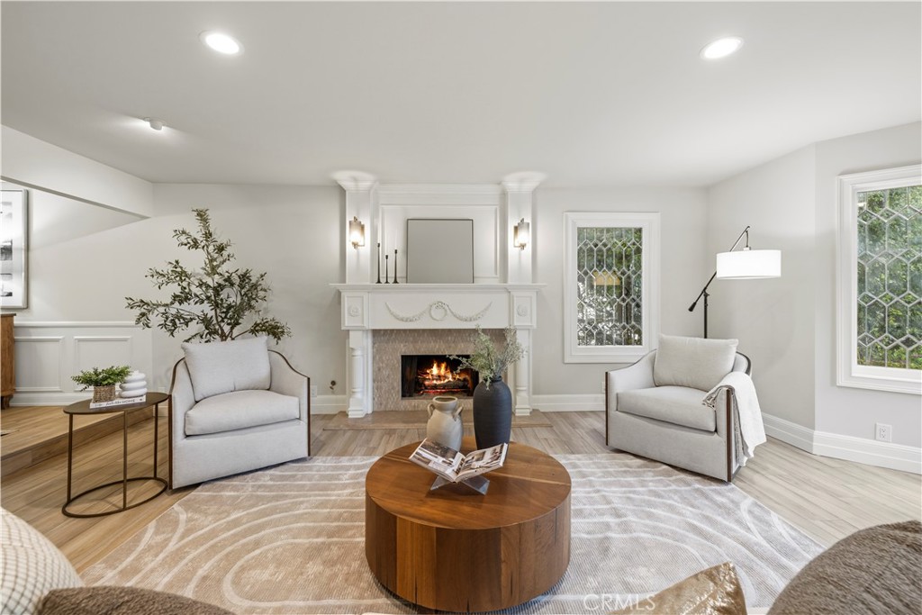 24923 Highspring Avenue Newhall, CA 91321 - Photo 5 of 55 Formal living room