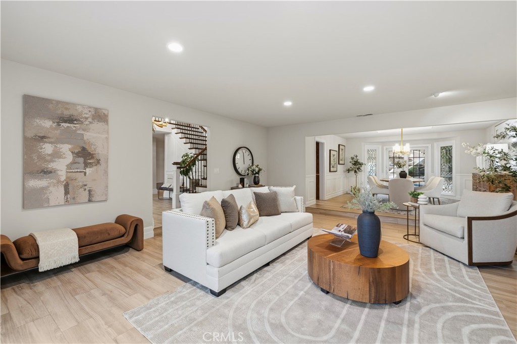 24923 Highspring Avenue Newhall, CA 91321 - Photo 8 of 55