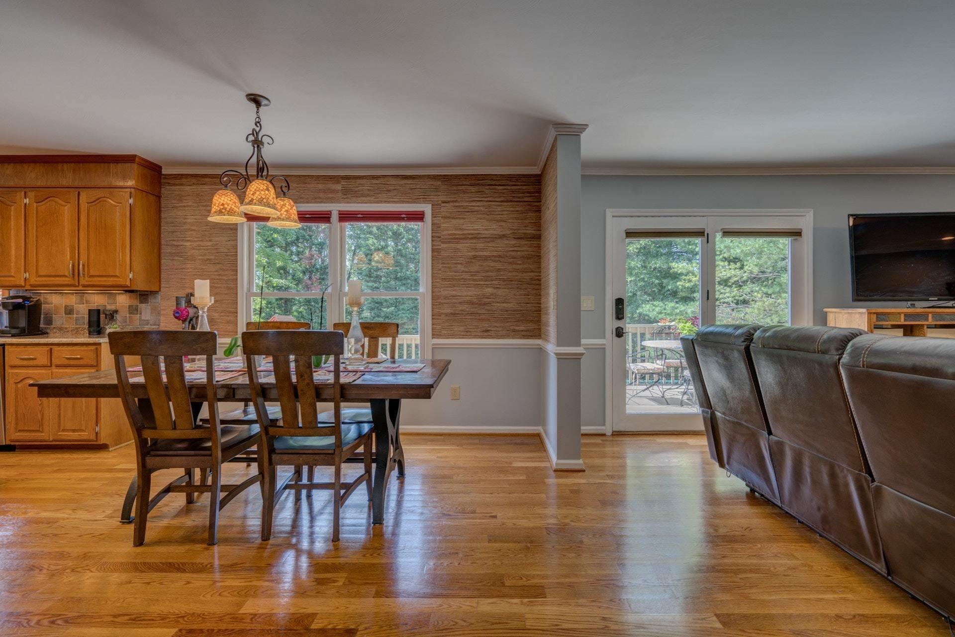 1719 Millbridge Road Salem, VA 24153 - Photo 13 of 37 Breakfast Area