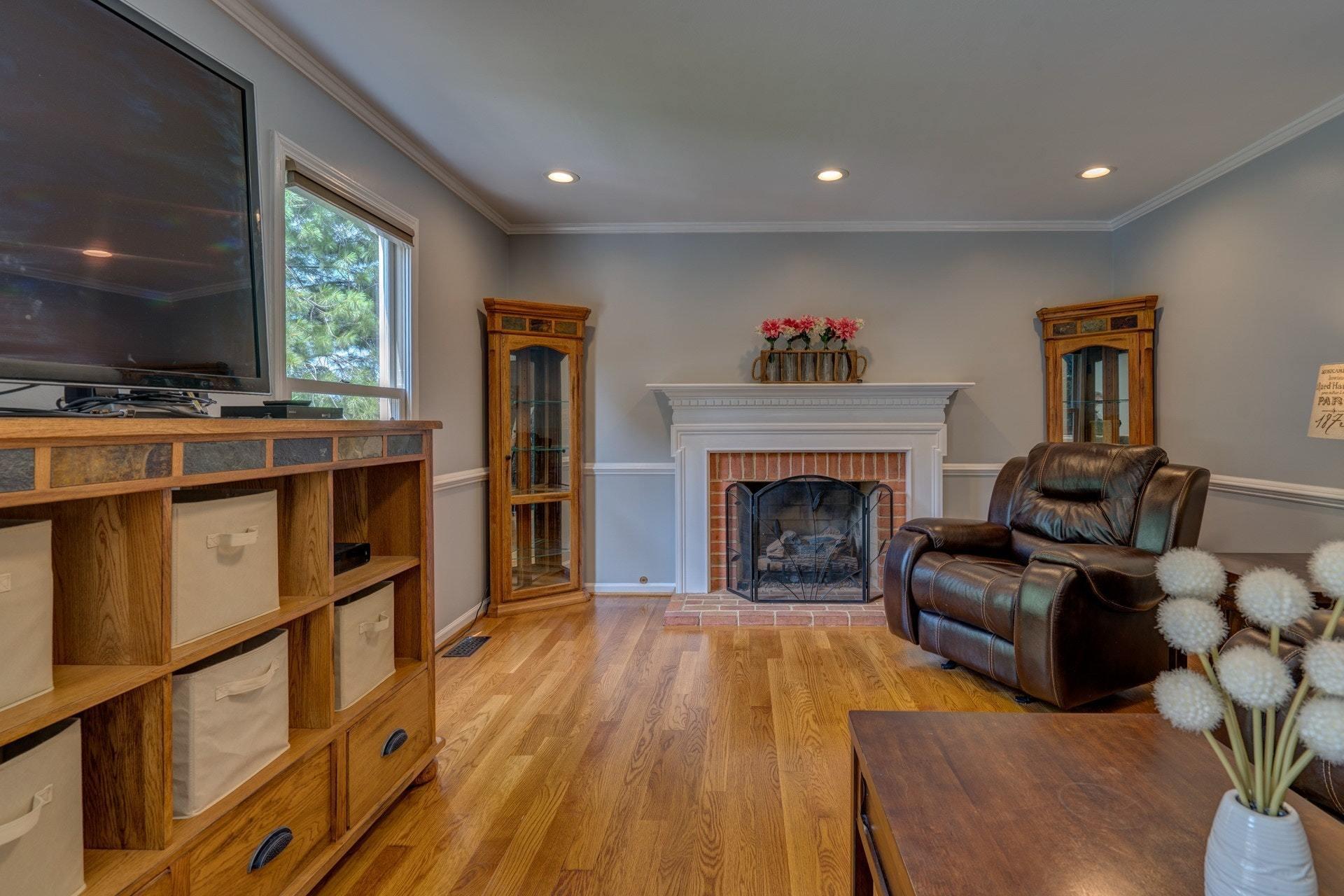 1719 Millbridge Road Salem, VA 24153 - Photo 16 of 37 Family Room 2