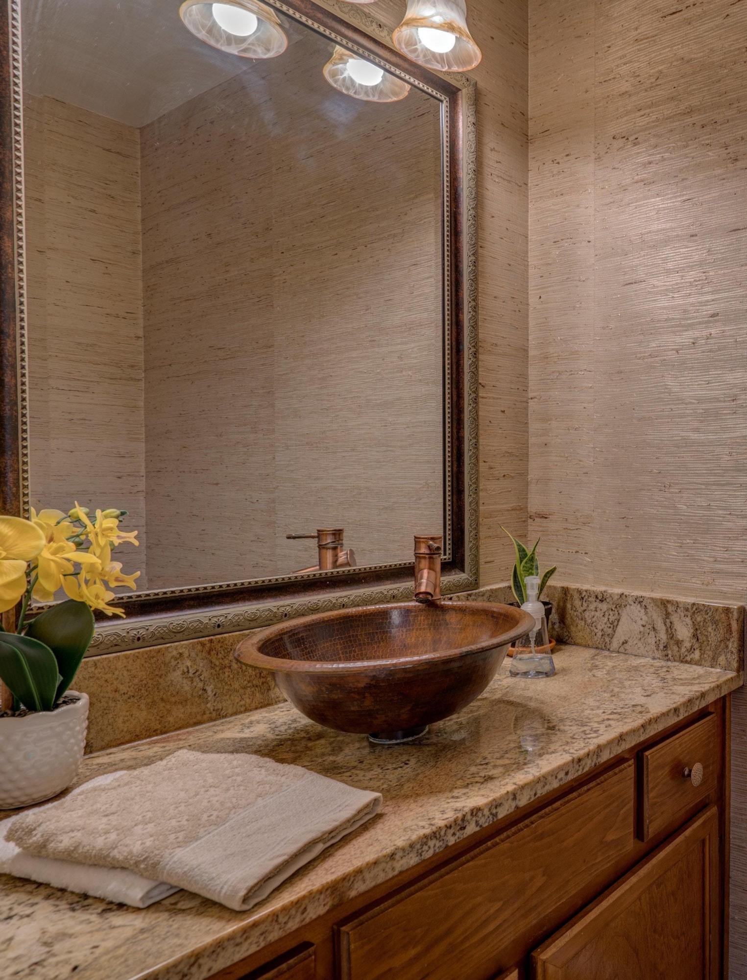 1719 Millbridge Road Salem, VA 24153 - Photo 18 of 37 Main level powder room