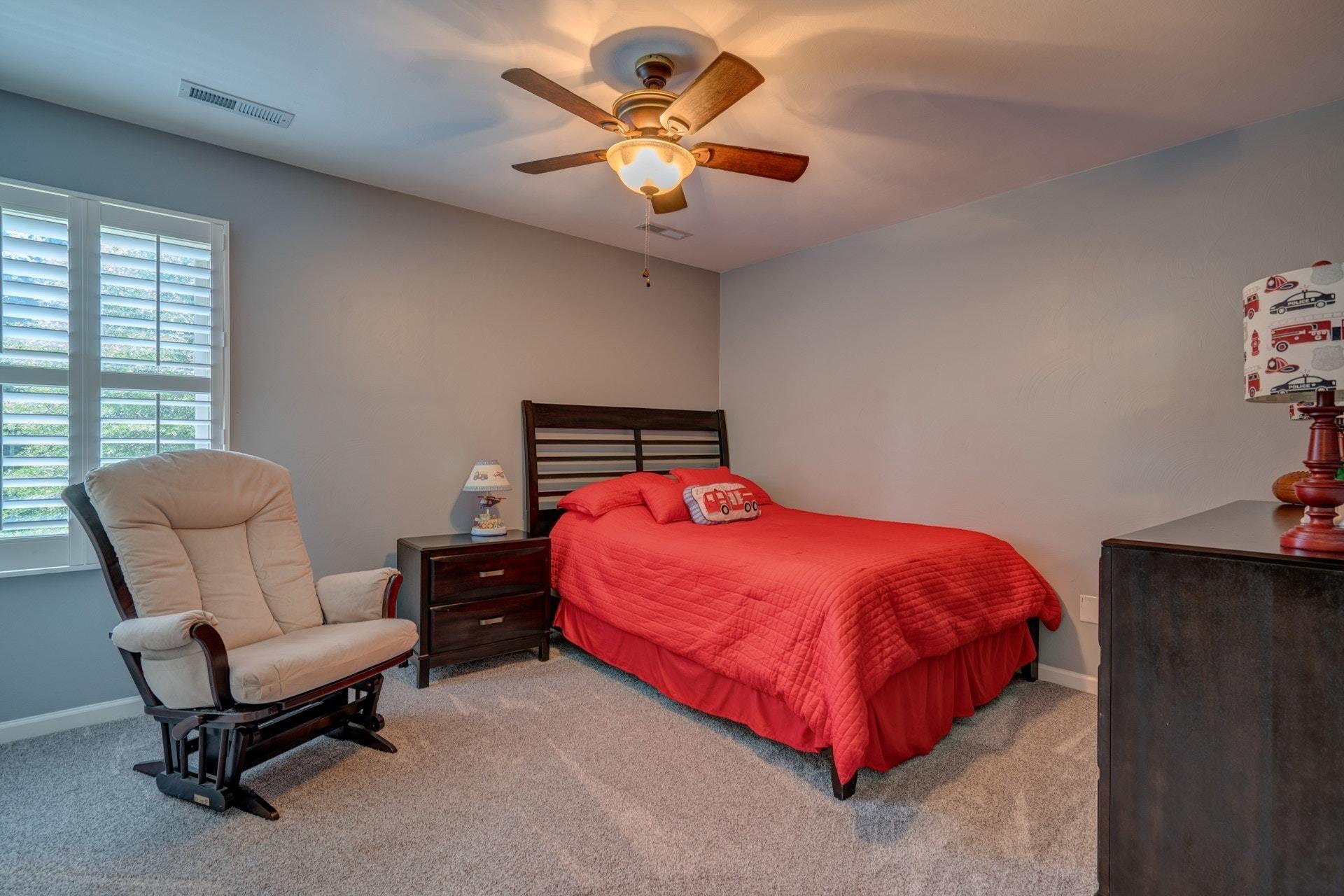 1719 Millbridge Road Salem, VA 24153 - Photo 27 of 37 Third upstairs BR