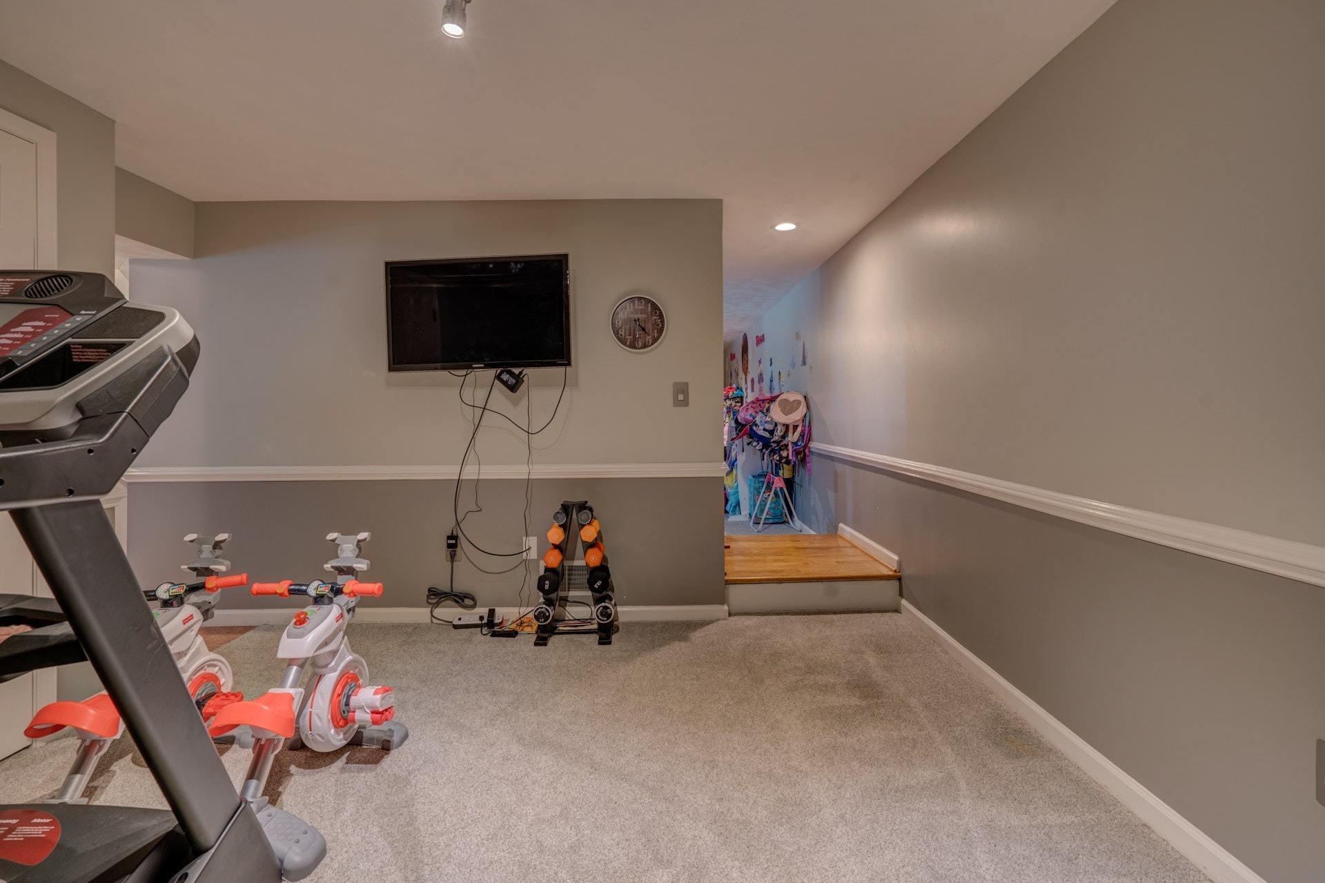 1719 Millbridge Road Salem, VA 24153 - Photo 33 of 37 Lower level work out area