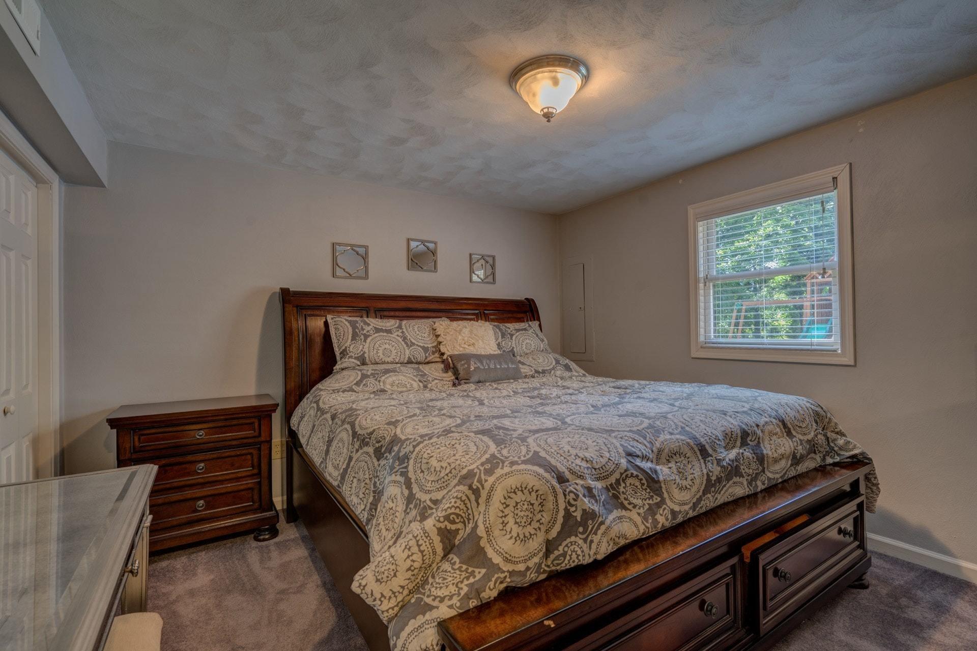 1719 Millbridge Road Salem, VA 24153 - Photo 34 of 37 Lower level 5th Bedroom