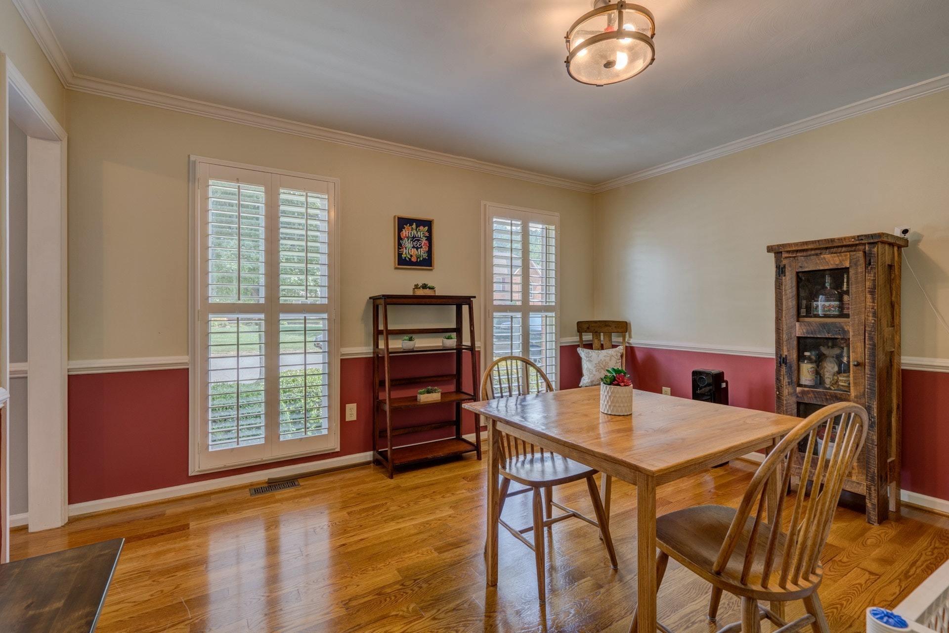 1719 Millbridge Road Salem, VA 24153 - Photo 5 of 37 Dining Room
