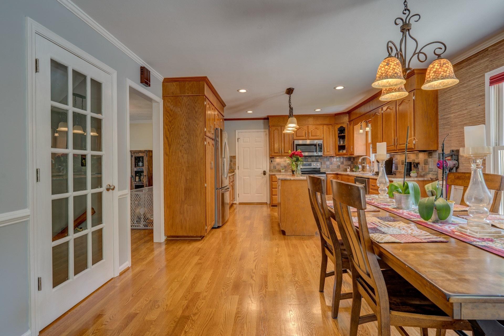 1719 Millbridge Road Salem, VA 24153 - Photo 9 of 37 Kitchen and breakfast area