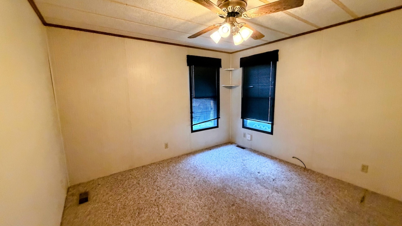 1170 Rainbow Road Elgin, IL 60123 - Photo 8 of 10
