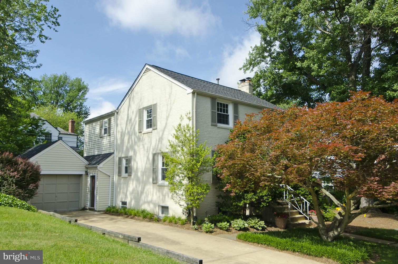 4924 34th Road North Arlington, VA 22207 - Photo 27 of 27 Exterior (Front)