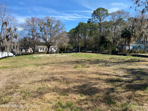 a view of a water with an outdoor space