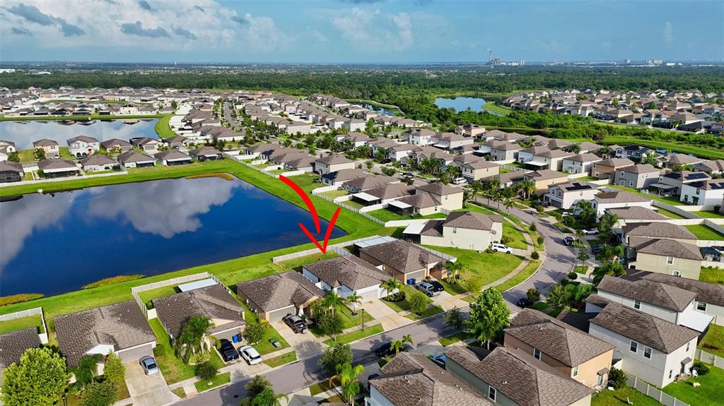 9645 Lemon Drop Loop Ruskin, FL 33573 - Photo 44 of 49 a view of a city