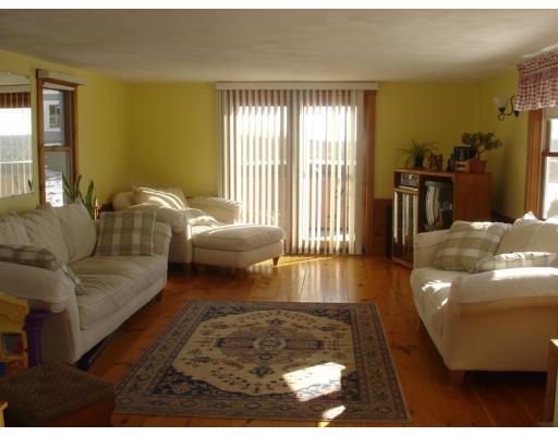 445 Marshall Road Fitchburg, MA 01420 - Photo 12 of 24 Gallery Image 12