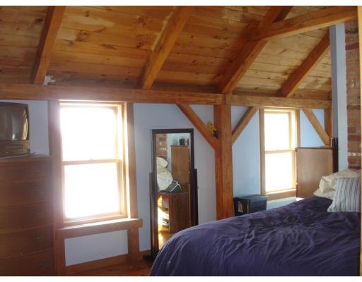 445 Marshall Road Fitchburg, MA 01420 - Photo 13 of 24 Gallery Image 13