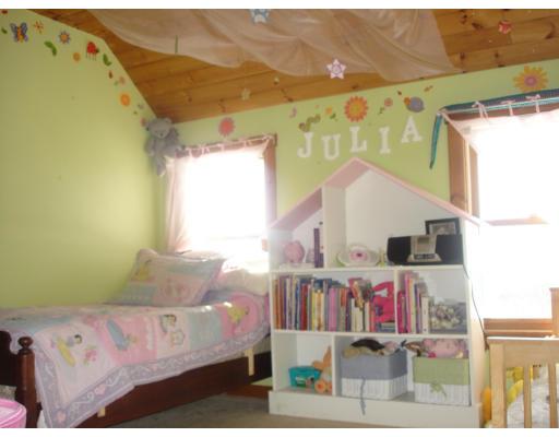 445 Marshall Road Fitchburg, MA 01420 - Photo 15 of 24 Gallery Image 15