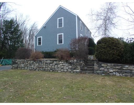 445 Marshall Road Fitchburg, MA 01420 - Photo 2 of 24 Gallery Image 2