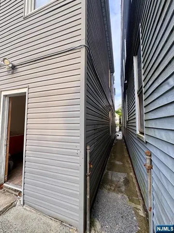 $690,000 | 149 Fairmount Avenue, Newark, NJ 07103