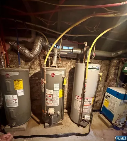 $690,000 | 149 Fairmount Avenue, Newark, NJ 07103