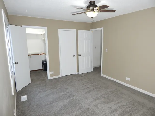 $2,695 | 1985 Navarone Drive, Naperville, IL 60565