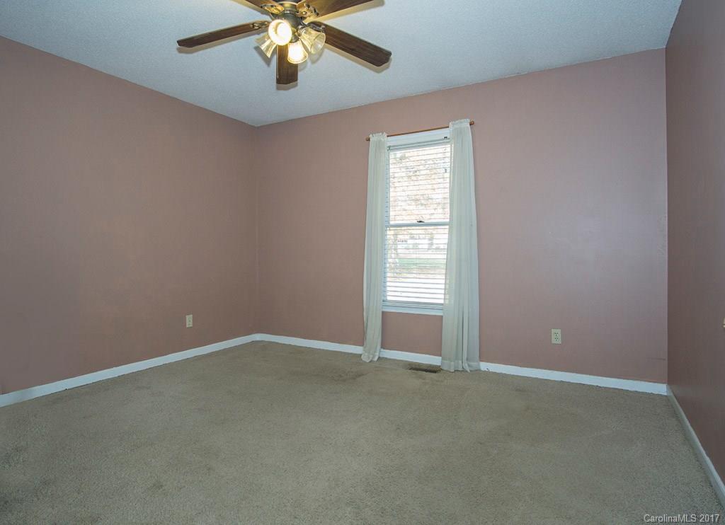 1697 Jim McCarter Road, Unit 11 Clover, SC 29710 - Photo 16 of 24 Gallery Image 16