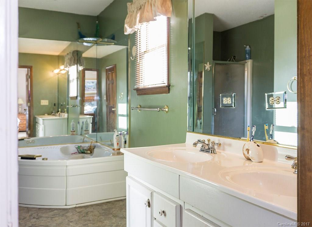 1697 Jim McCarter Road, Unit 11 Clover, SC 29710 - Photo 21 of 24 Gallery Image 21