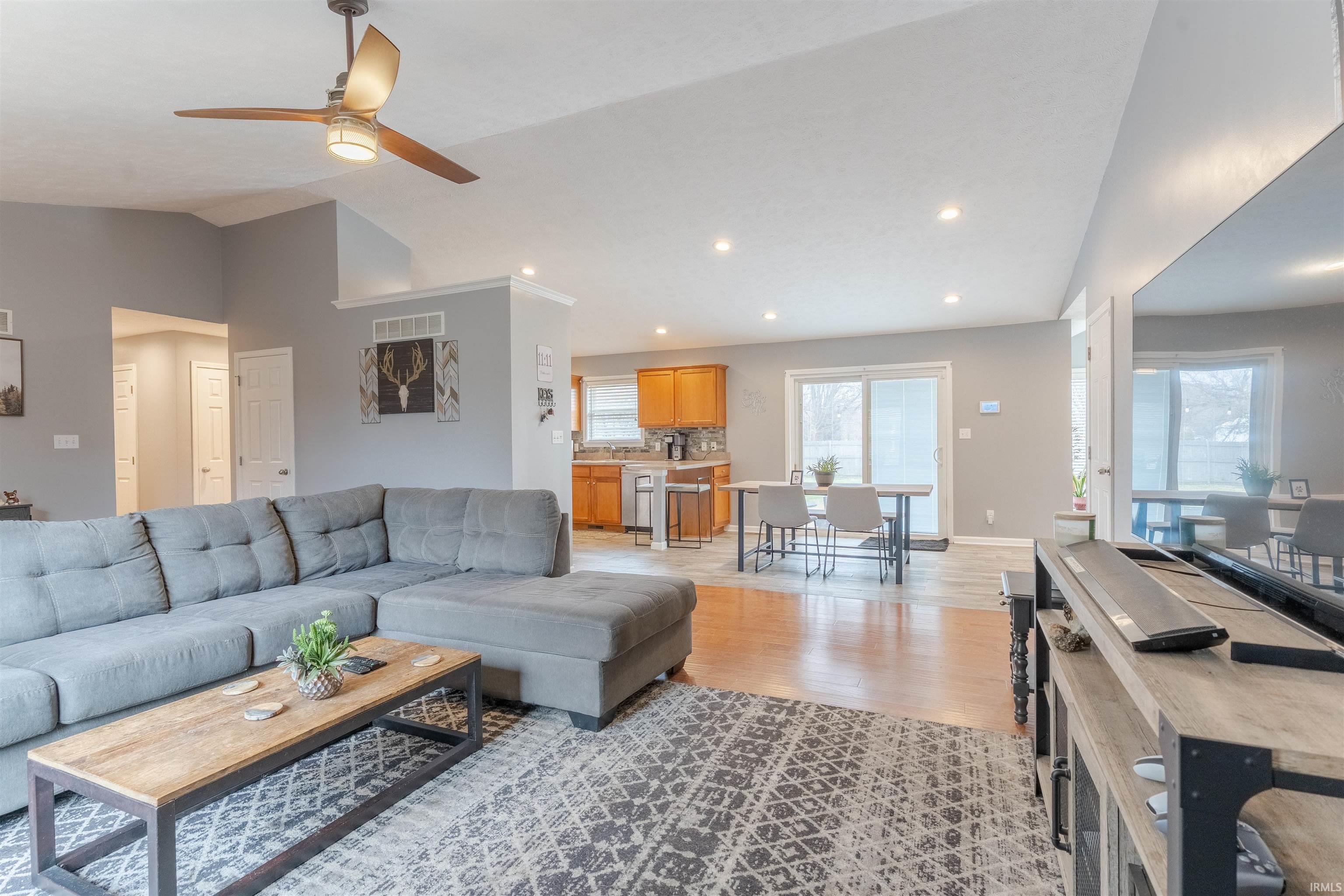 5768 Garden Valley Road Newburgh, IN 47630 - Photo 9 of 36