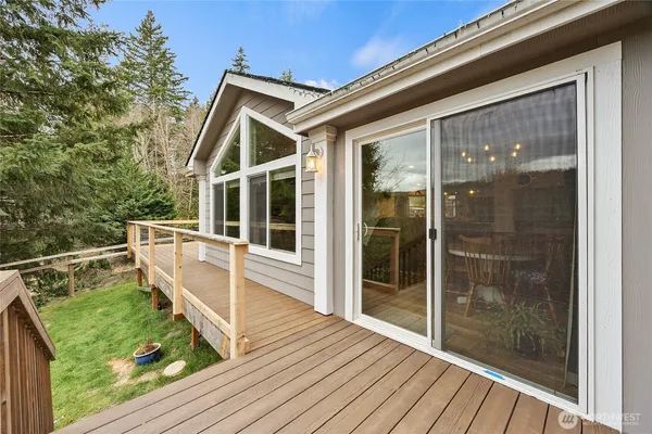 $479,900 | 185 Wilderness Drive, Randle, WA 98377