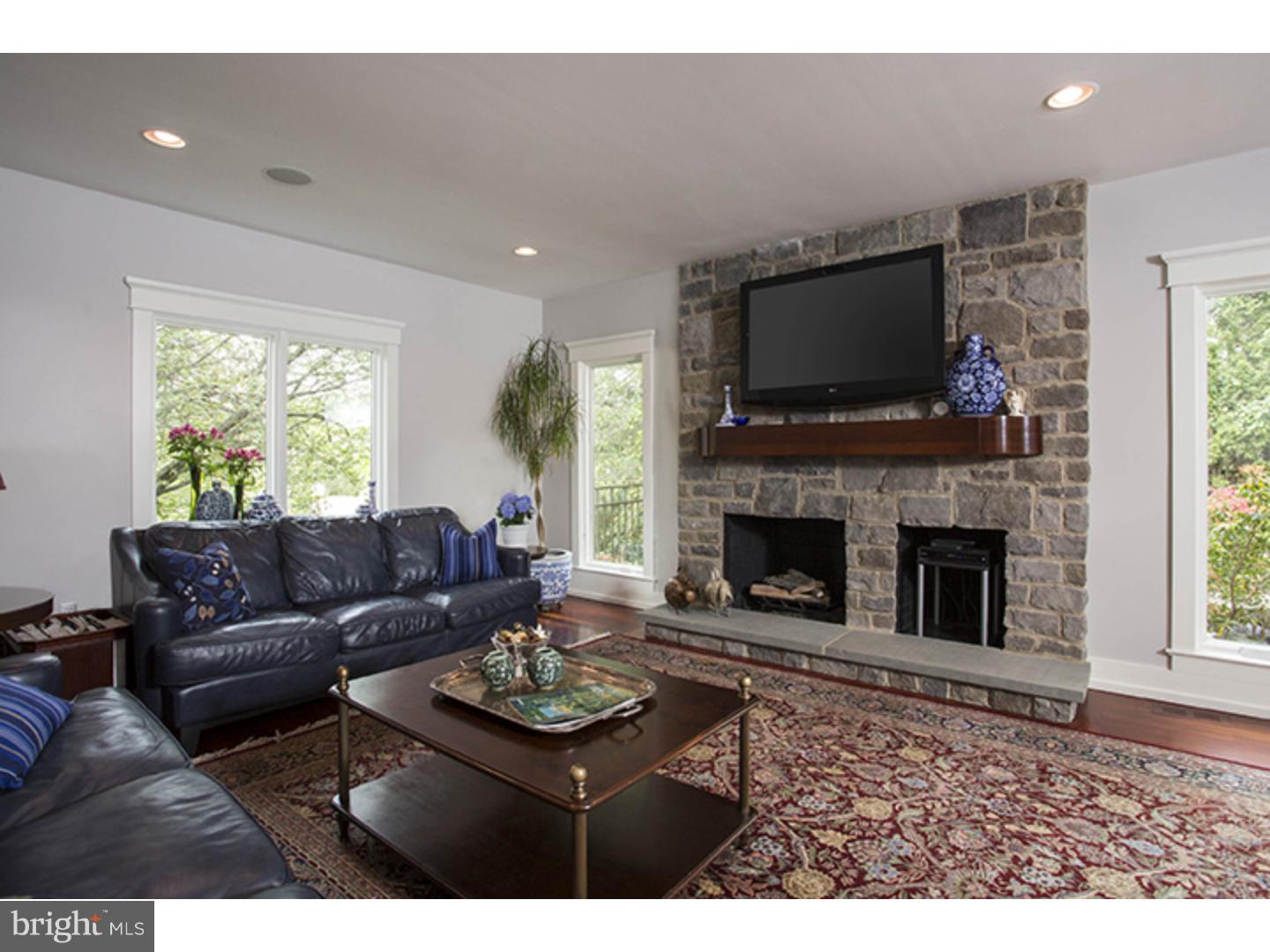 214 Ravenscliff Road Wayne, PA 19087 - Photo 5 of 25 Family Room