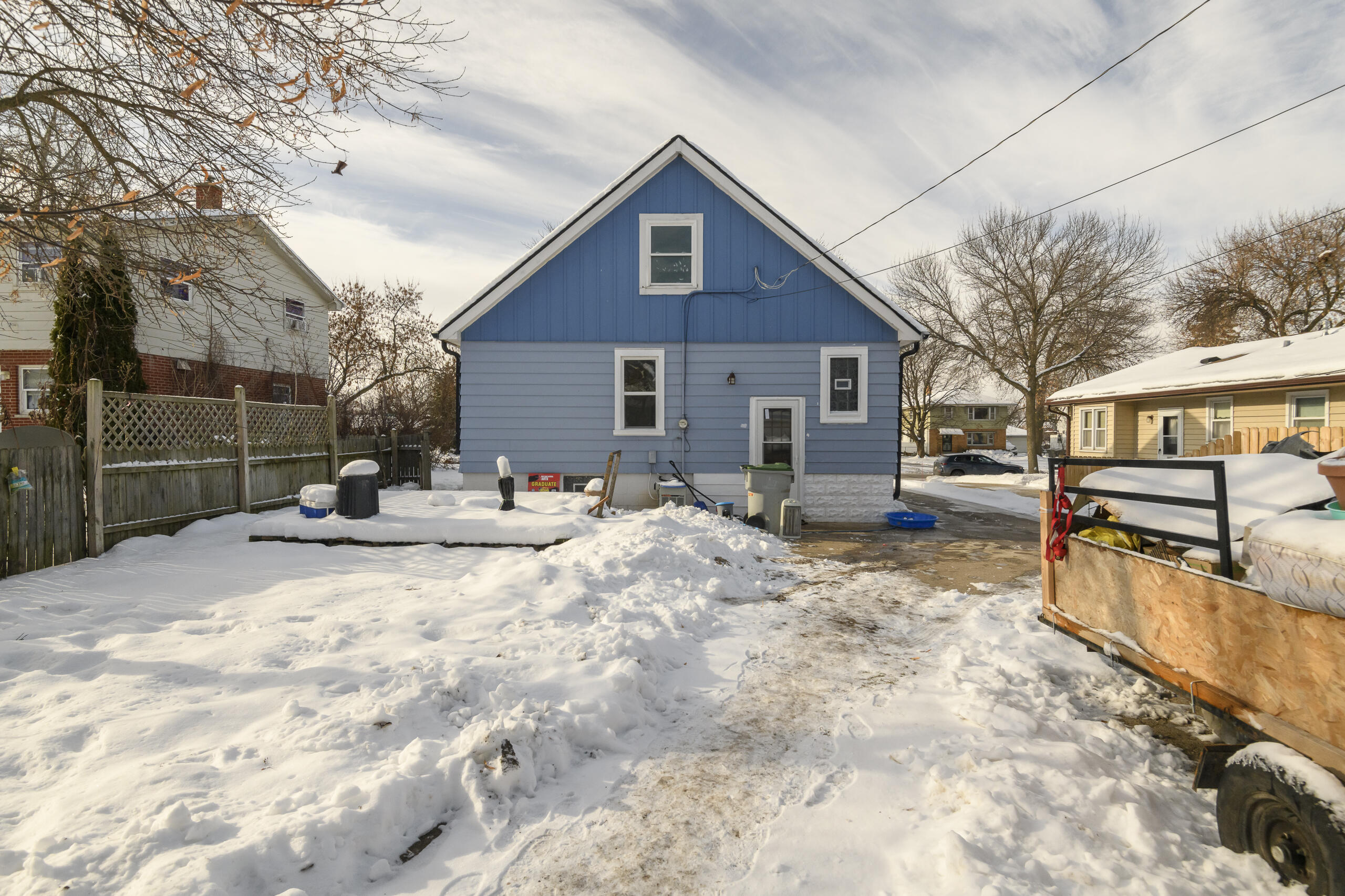 4910 North 107th Street Milwaukee, WI 53225 - Photo 27 of 29 Backyard