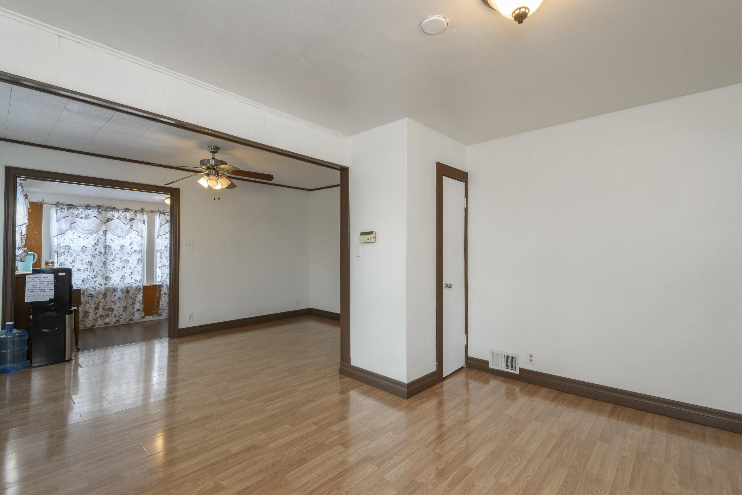 4910 North 107th Street Milwaukee, WI 53225 - Photo 9 of 29 Dining/Living room