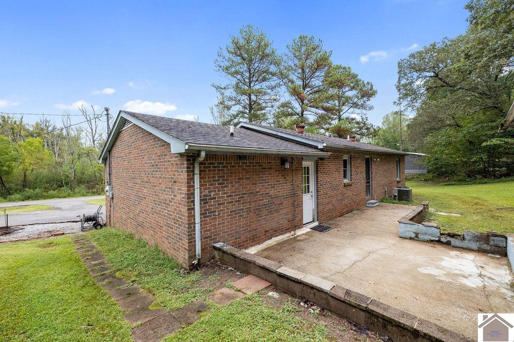 9193 Highway 121 Murray, KY 42071 - Photo 21 of 28 Photo 24