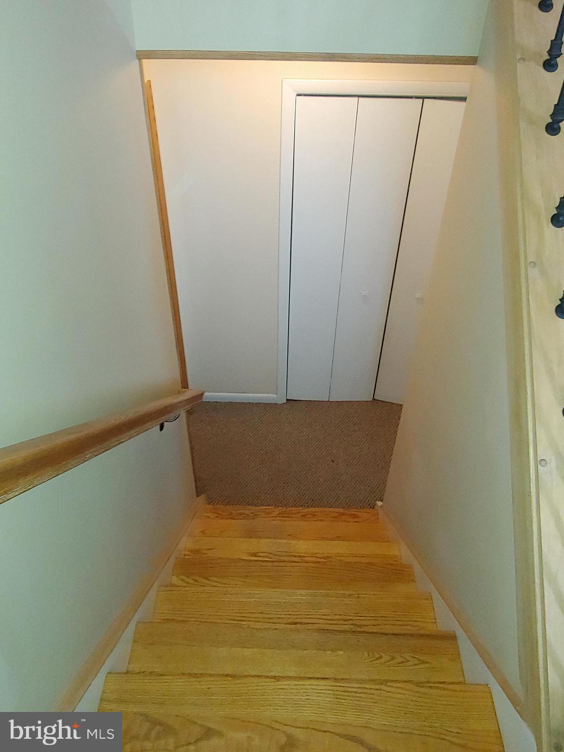 8907 Fort Drive Manassas, VA 20110 - Photo 16 of 34 Stairway down