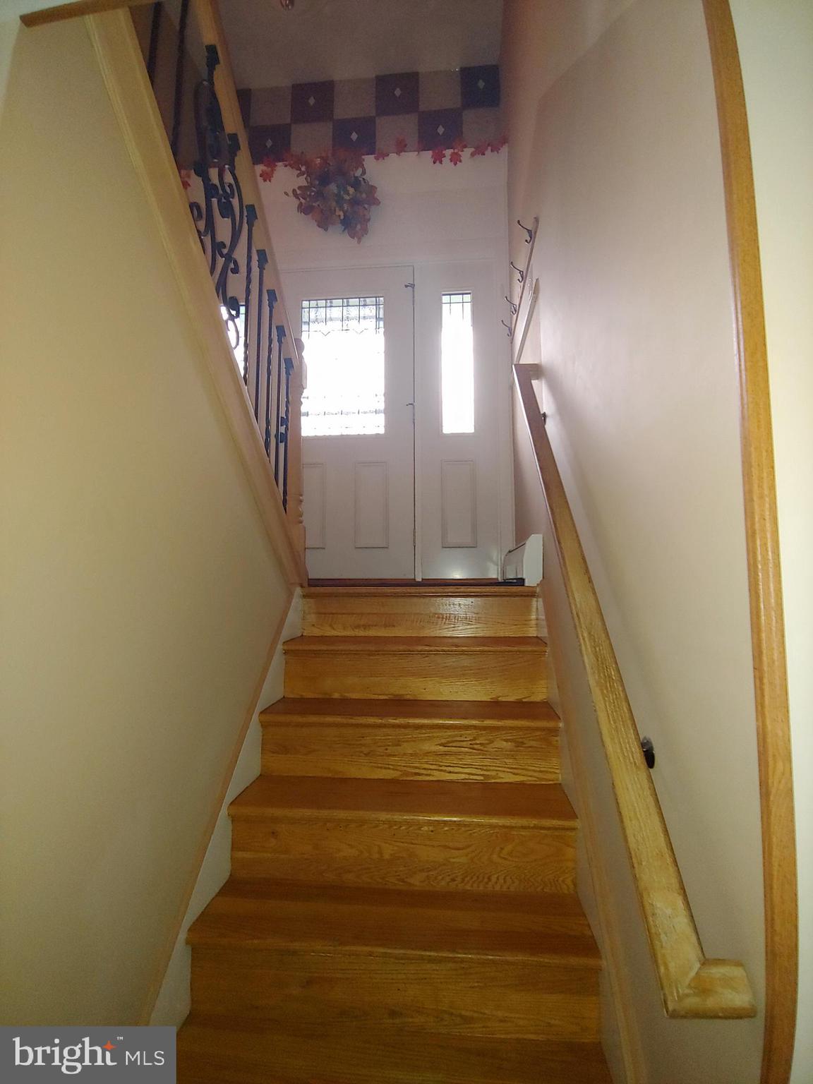 8907 Fort Drive Manassas, VA 20110 - Photo 3 of 34