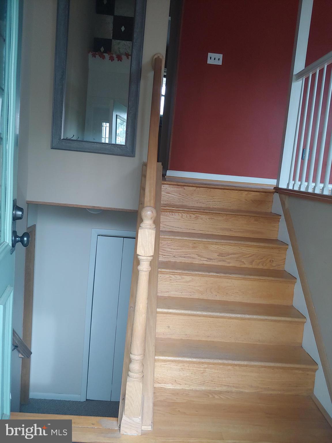 8907 Fort Drive Manassas, VA 20110 - Photo 33 of 34 Entrance