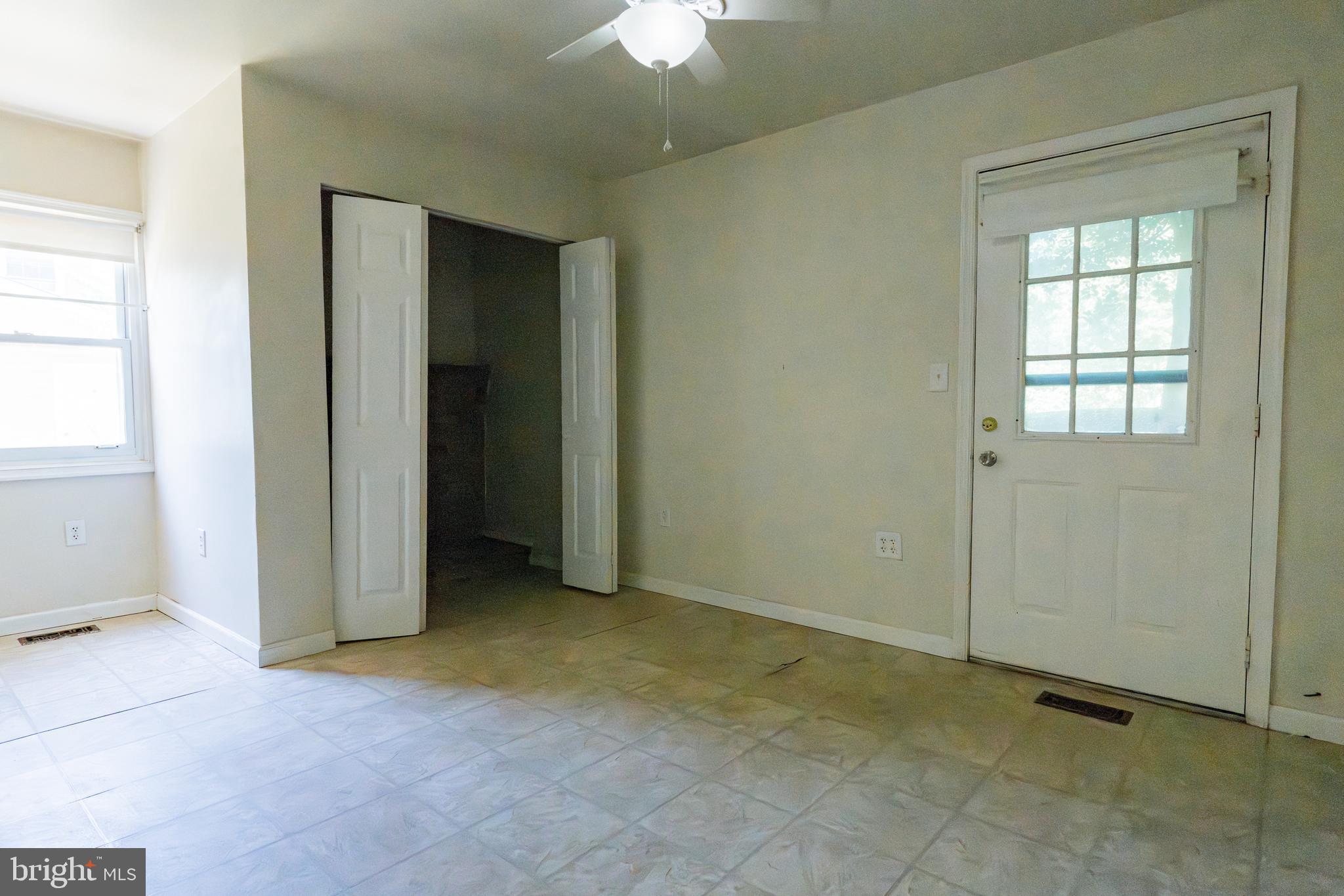 8717 Oxwell Lane Laurel, MD 20708 - Photo 13 of 27 Mixed Use Space