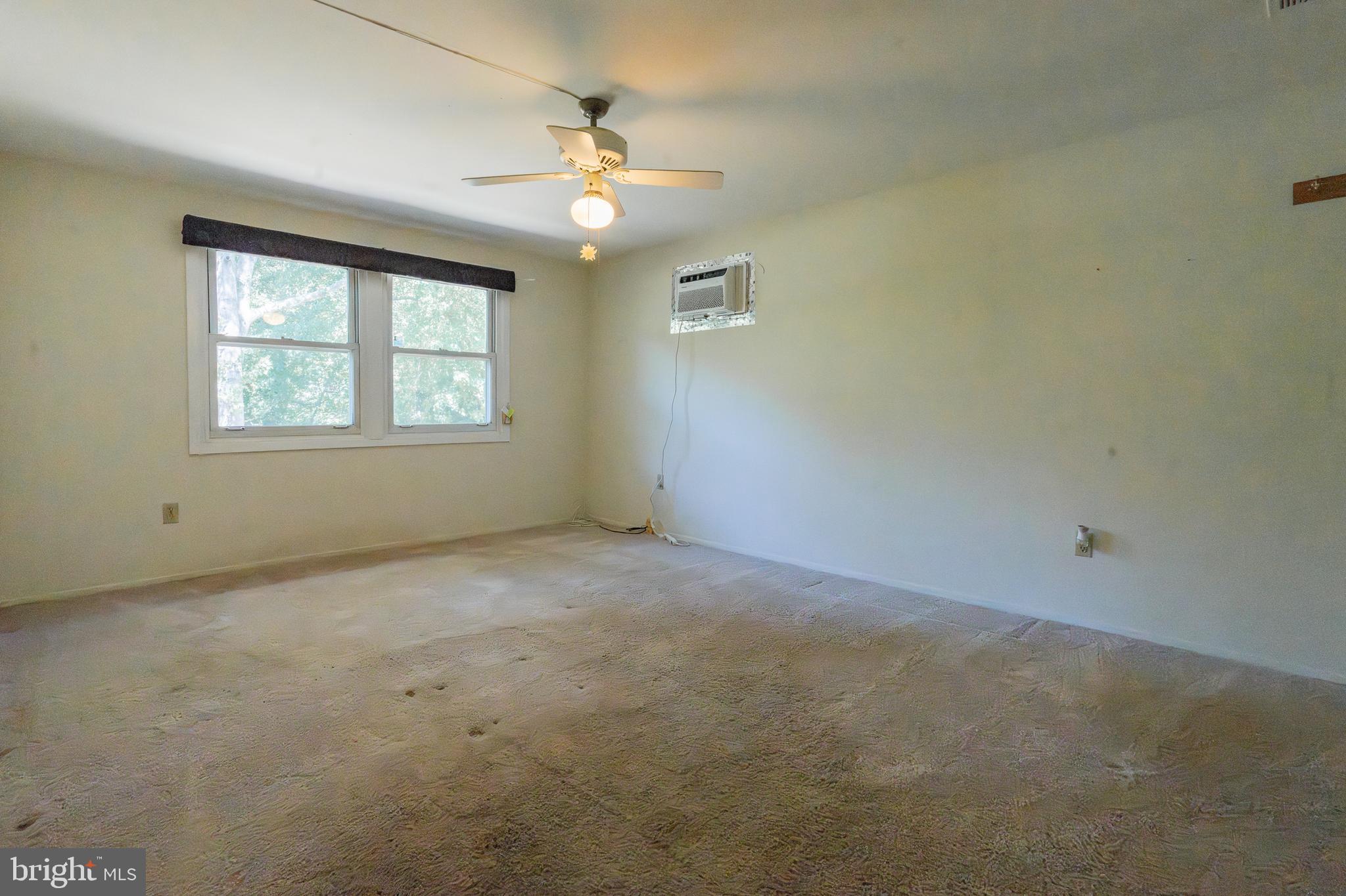 8717 Oxwell Lane Laurel, MD 20708 - Photo 21 of 27 Bedroom