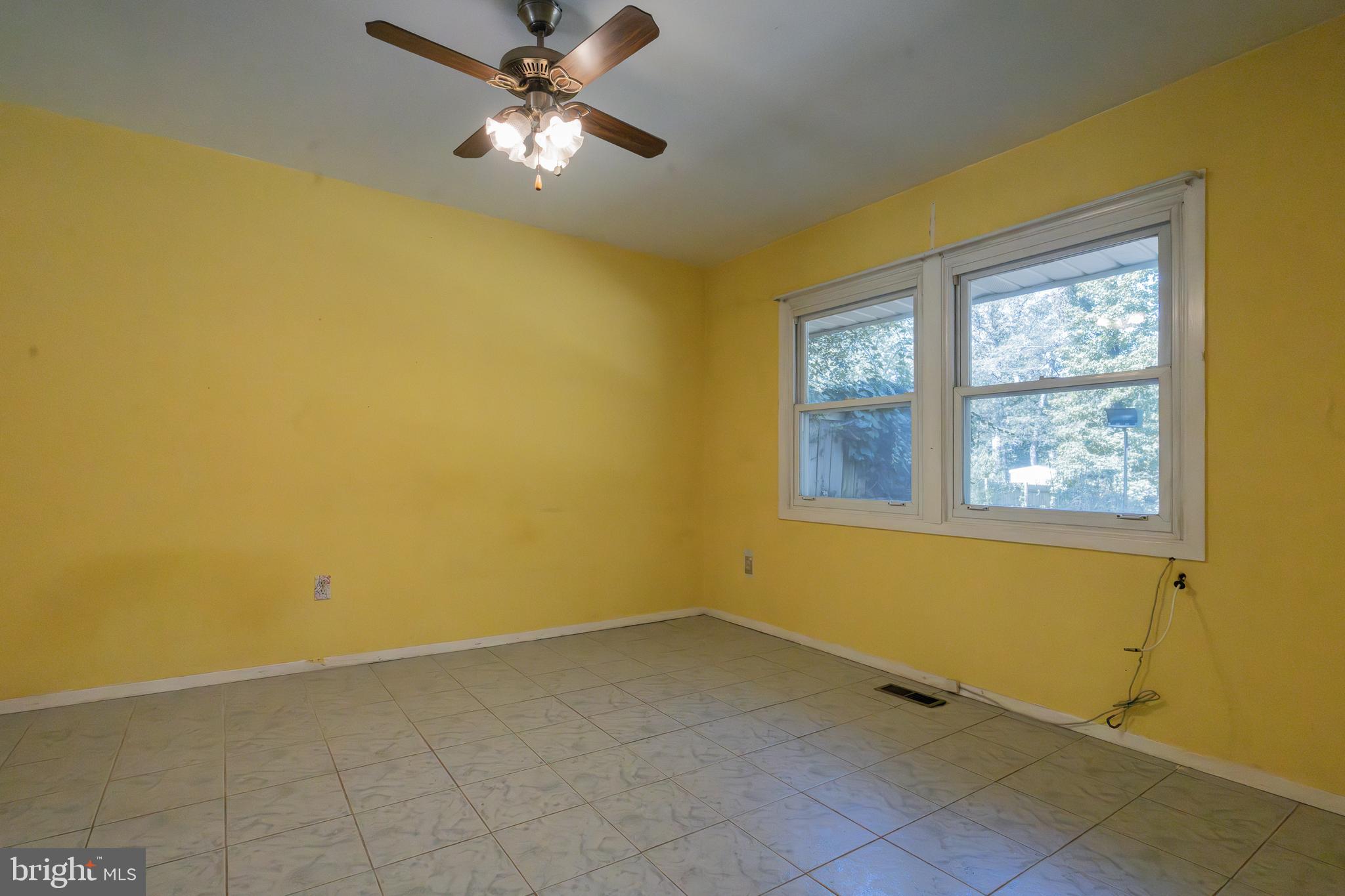 8717 Oxwell Lane Laurel, MD 20708 - Photo 9 of 27 Dining Room